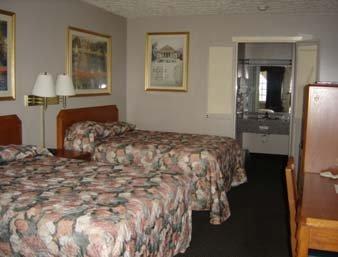 Travelodge By Wyndham Hotel