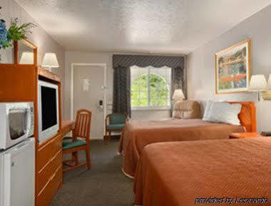 Travelodge By Wyndham Hotel Mansfield